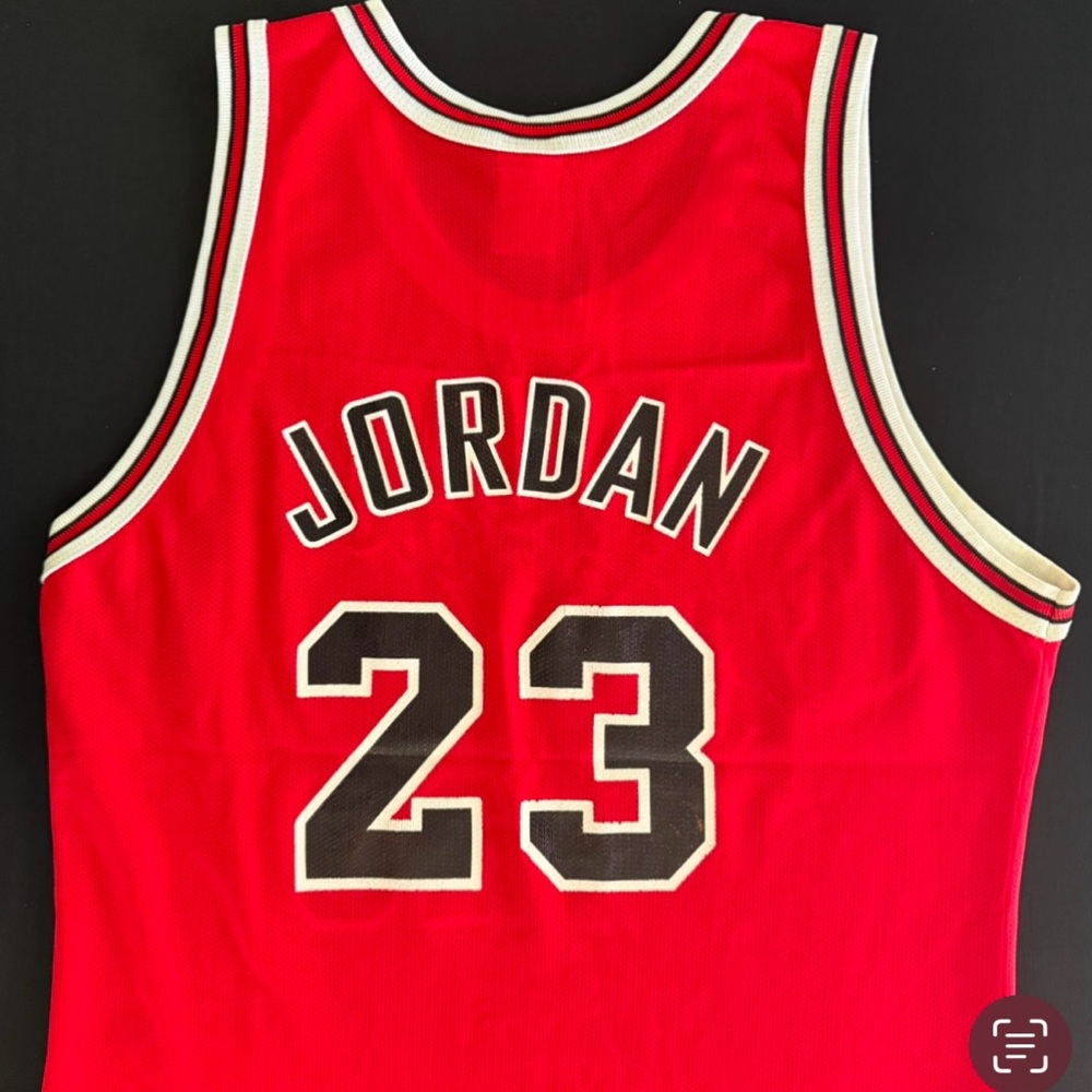 Champion Michael Jordan Chicago Bulls #23 Red Cursive Throwback Jersey Gold Logo - Picture 2 of 9